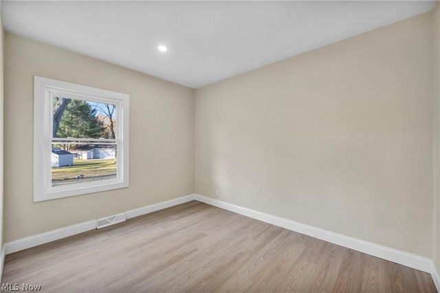 34918 Chestnut Ridge Road, North Ridgeville, OH 44039