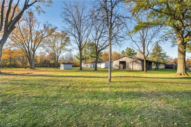 34918 Chestnut Ridge Road, North Ridgeville, OH 44039