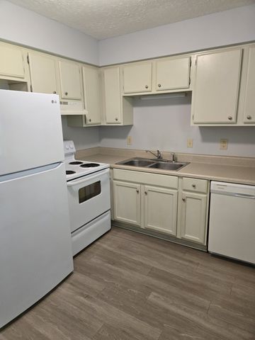 239 Elm St, Madison, TN 37115
