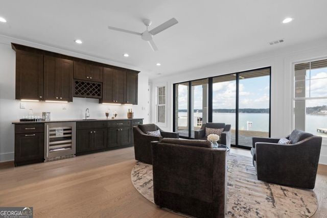 161 W Lakeview Drive, Milledgeville, GA 31061