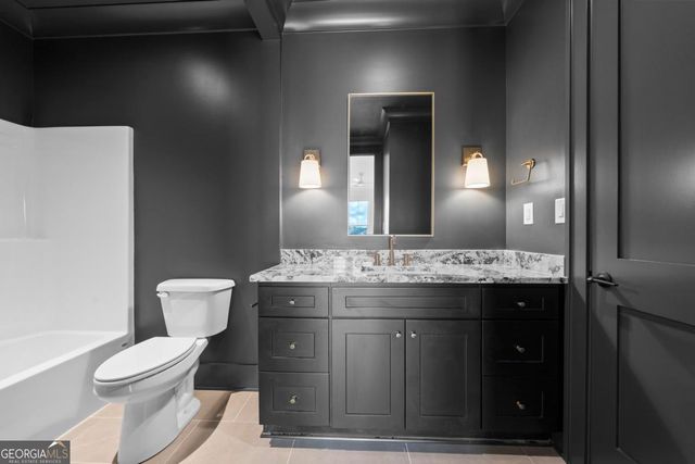 161 W Lakeview Drive, Milledgeville, GA 31061