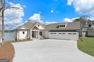 161 W Lakeview Drive, Milledgeville, GA 31061