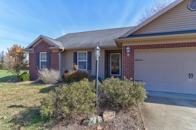 11423 Saker Drive, Evansville, IN 47725