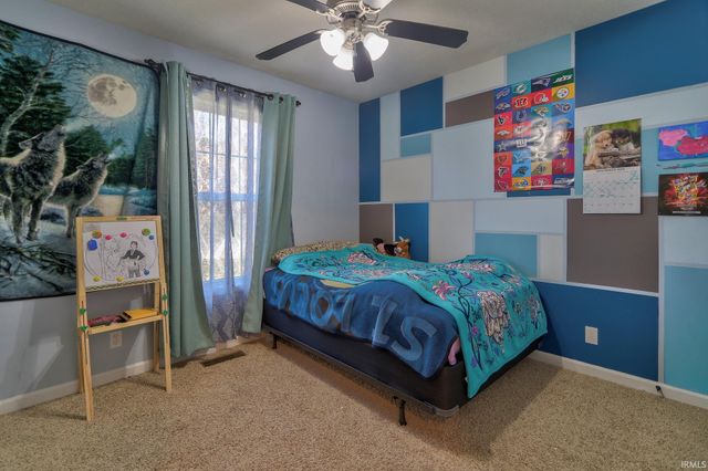 11423 Saker Drive, Evansville, IN 47725