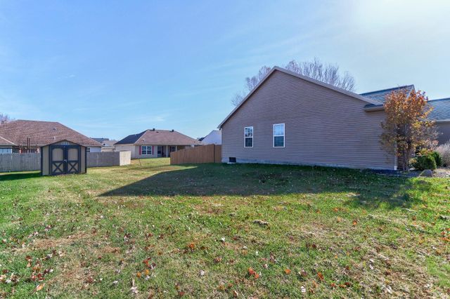 11423 Saker Drive, Evansville, IN 47725
