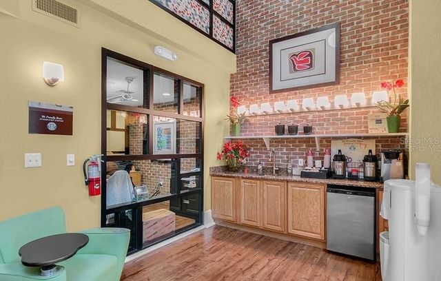 911 N ORANGE AVENUE 532, Orlando, FL 32801