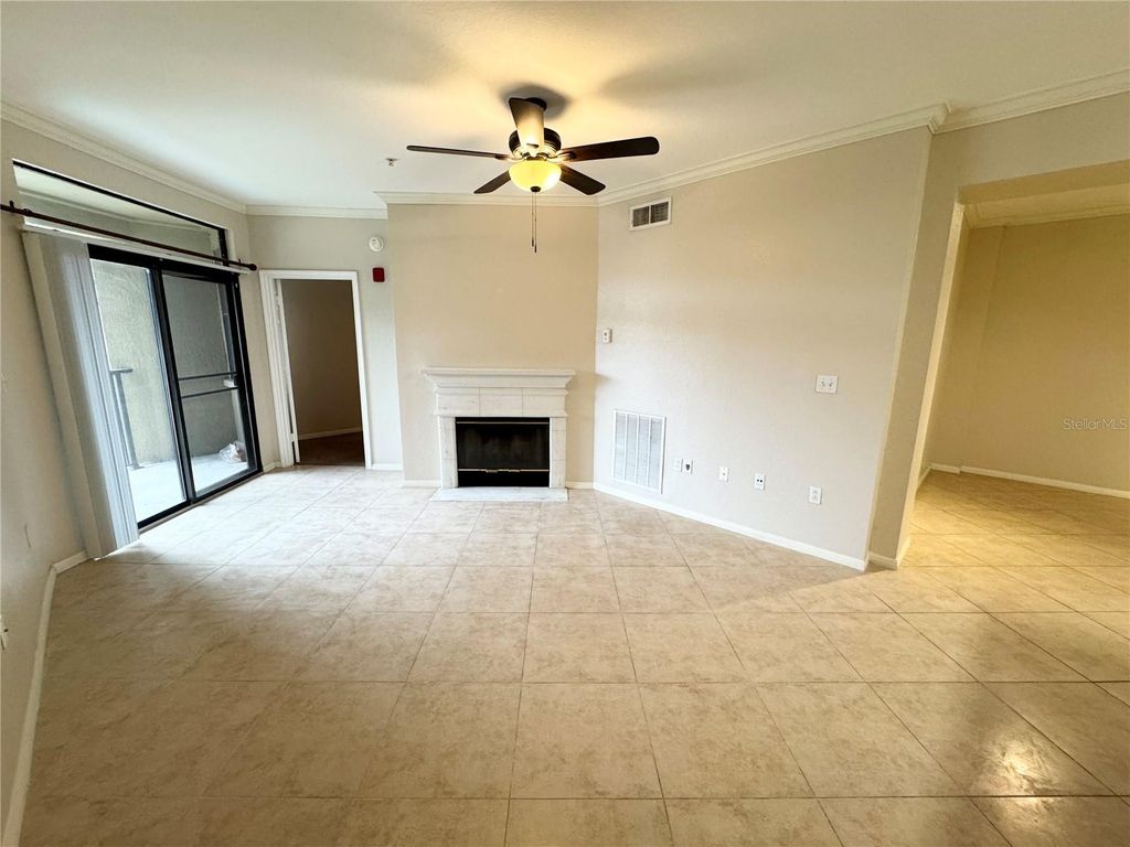 Image 12 of property listing at 911 N ORANGE AVENUE 532, Orlando, FL 32801