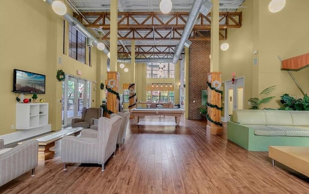 Image 30 of property listing at 911 N ORANGE AVENUE 532, Orlando, FL 32801