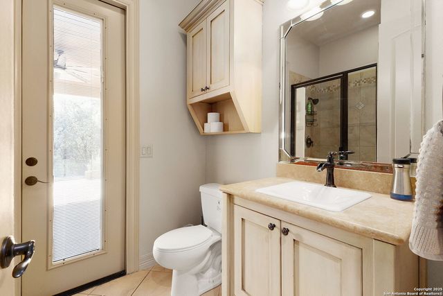 633 Riverforest, New Braunfels, TX 78132