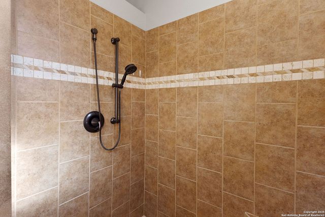 633 Riverforest, New Braunfels, TX 78132