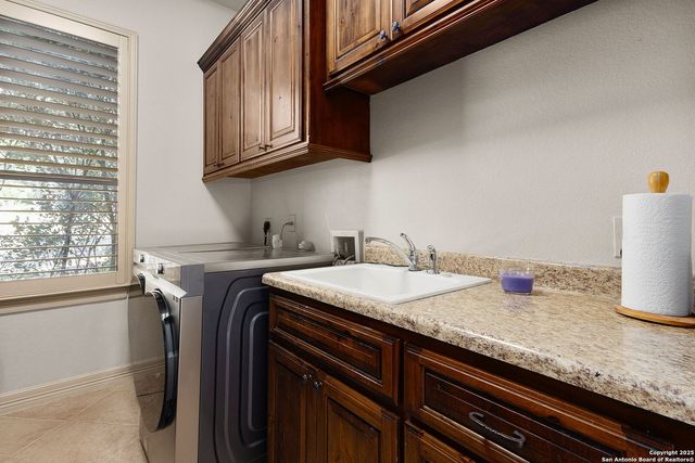 633 Riverforest, New Braunfels, TX 78132