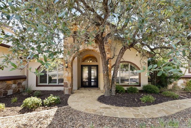633 Riverforest, New Braunfels, TX 78132