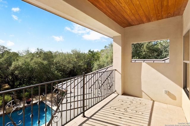 633 Riverforest, New Braunfels, TX 78132