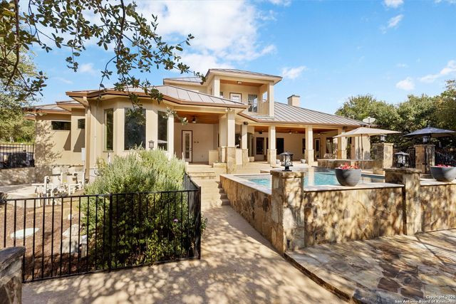 633 Riverforest, New Braunfels, TX 78132