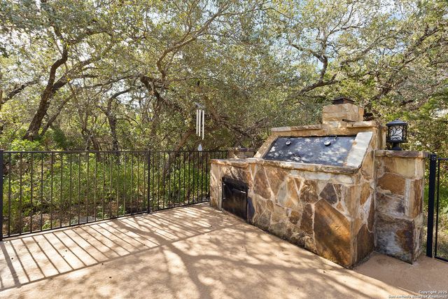 633 Riverforest, New Braunfels, TX 78132