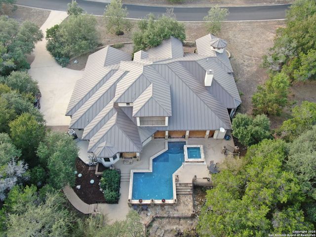 633 Riverforest, New Braunfels, TX 78132