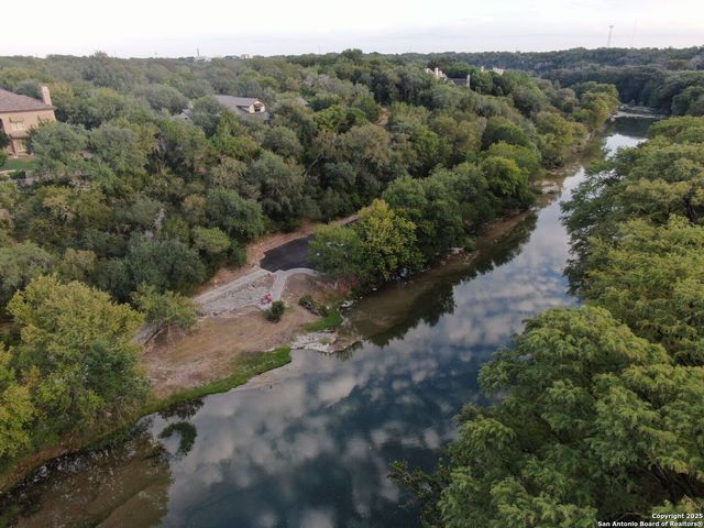 633 Riverforest, New Braunfels, TX 78132