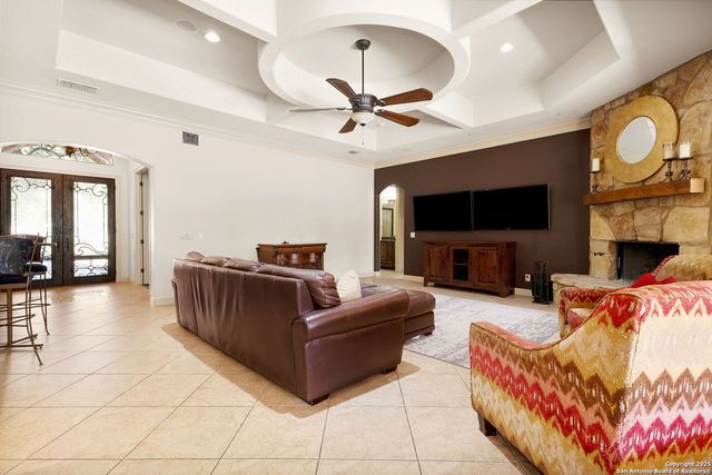 633 Riverforest, New Braunfels, TX 78132