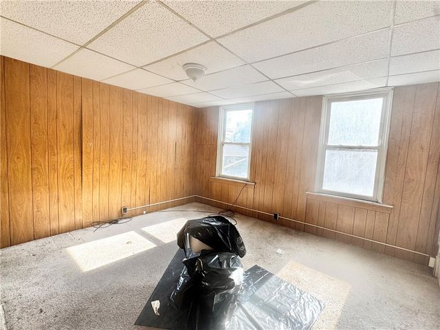 614 Evans Ave, Mckeesport, PA 15132