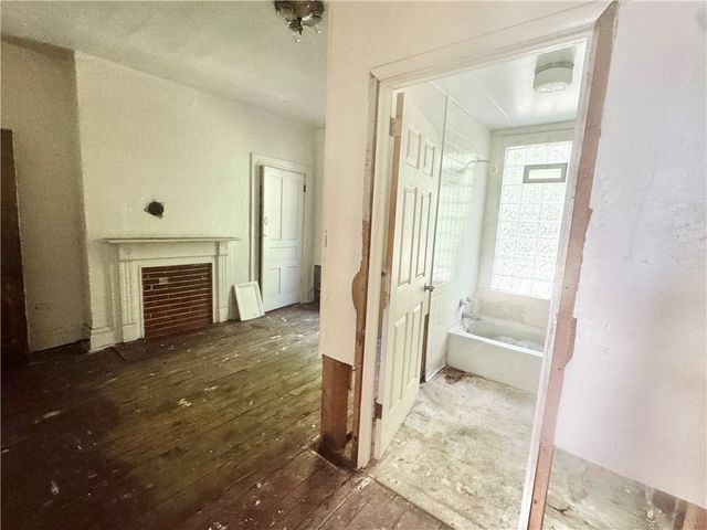 614 Evans Ave, Mckeesport, PA 15132