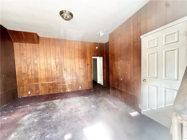 614 Evans Ave, Mckeesport, PA 15132