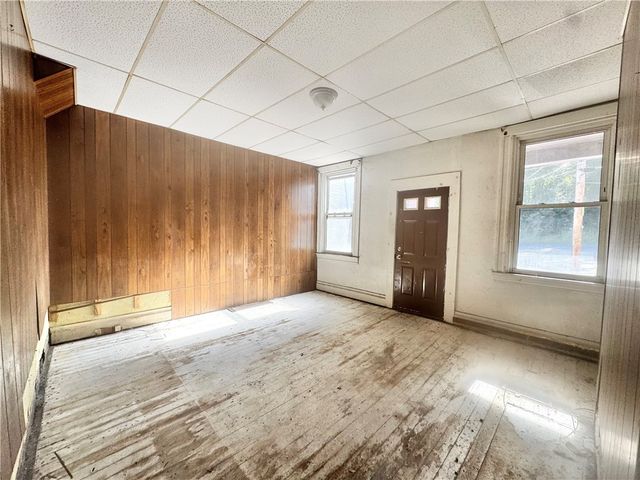 614 Evans Ave, Mckeesport, PA 15132