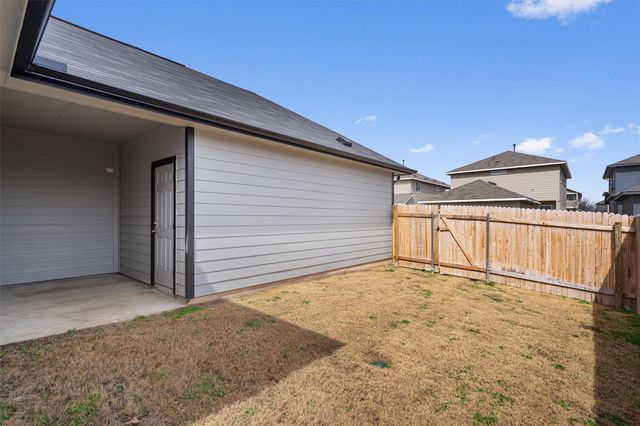 303 Clearlake DR, Hutto, TX 78634