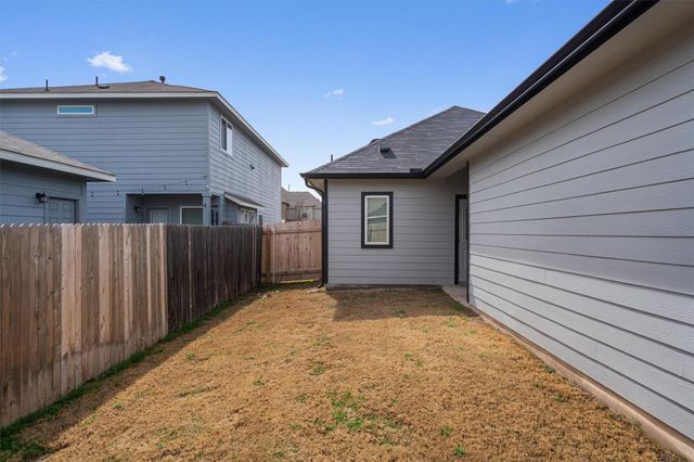 303 Clearlake DR, Hutto, TX 78634