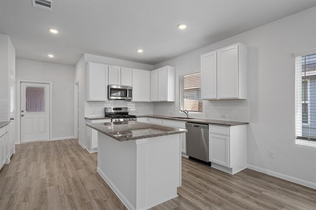 303 Clearlake DR, Hutto, TX 78634