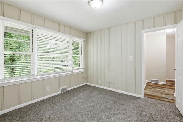 1865 S Columbia Place, Decatur, GA 30032