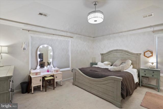 218 FLANAGAN DR, Winchester, VA 22602