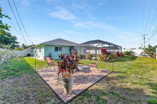 2203 SE 1st TER, Cape Coral, FL 33990