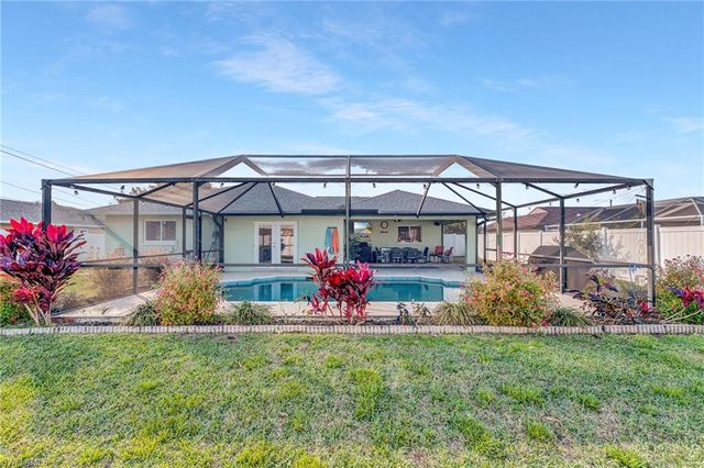 2203 SE 1st TER, Cape Coral, FL 33990