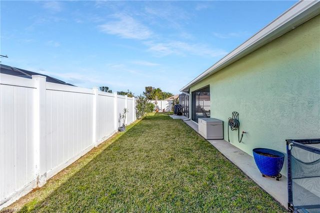 2203 SE 1st TER, Cape Coral, FL 33990