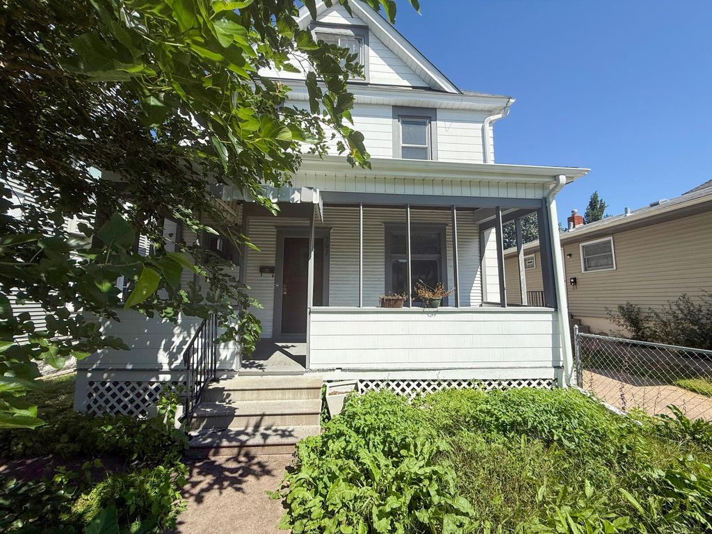 797 Iglehart Avenue, Saint Paul, MN 55104