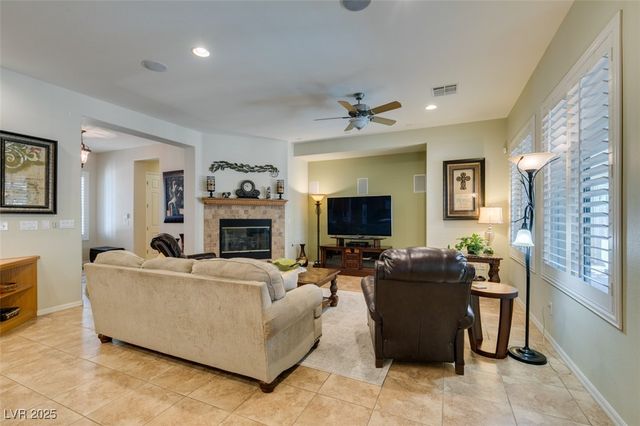 8125 Soledad Canyon Street, Las Vegas, NV 89131