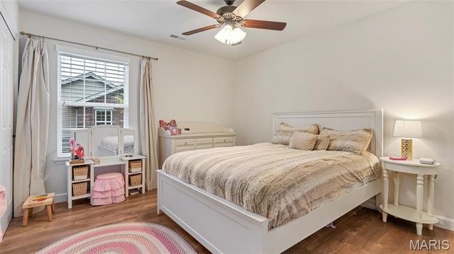 9731 Wilderness Battle Dr, St Louis, MO 63123