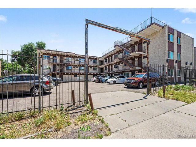 590 N Logan St 206, Denver, CO 80203