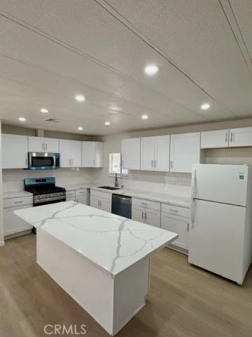16274 Vasquez Canyon Road 52, Canyon Country, CA 91351