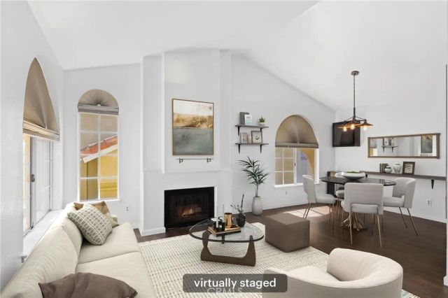 43 Alberti Aisle 348, Irvine, CA 92614