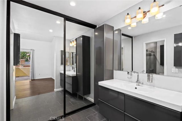 43 Alberti Aisle 348, Irvine, CA 92614
