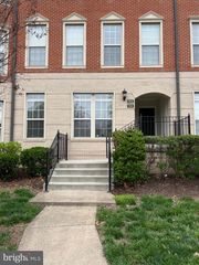 7818 CEDAR BRANCH DR, Gainesville, VA 20155