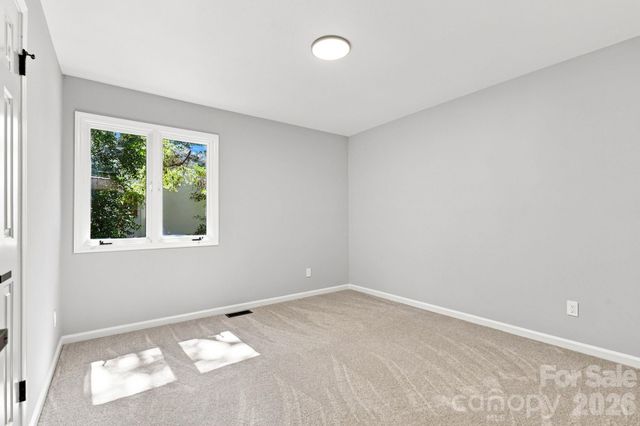 9110 Raintree Lane, Charlotte, NC 28277