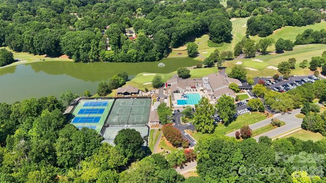 9110 Raintree Lane, Charlotte, NC 28277