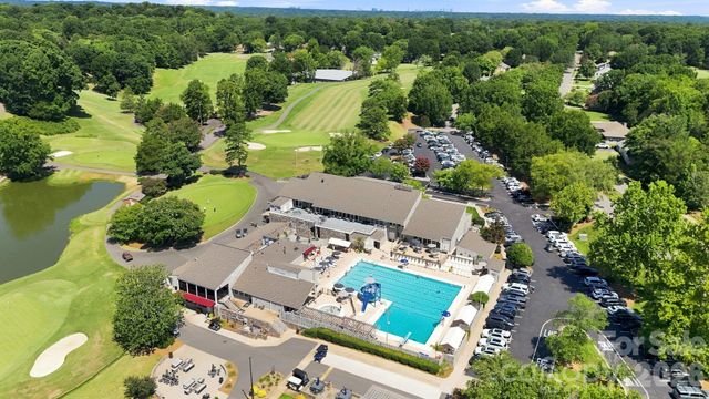 9110 Raintree Lane, Charlotte, NC 28277