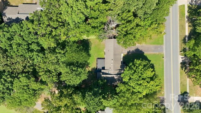9110 Raintree Lane, Charlotte, NC 28277