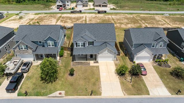 154 Red Oak Court, Smiths Station, AL 36877