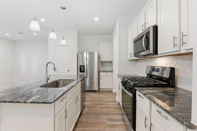 3022 La Latina Drive, Houston, TX 77047