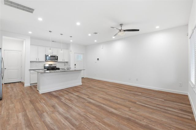 3022 La Latina Drive, Houston, TX 77047