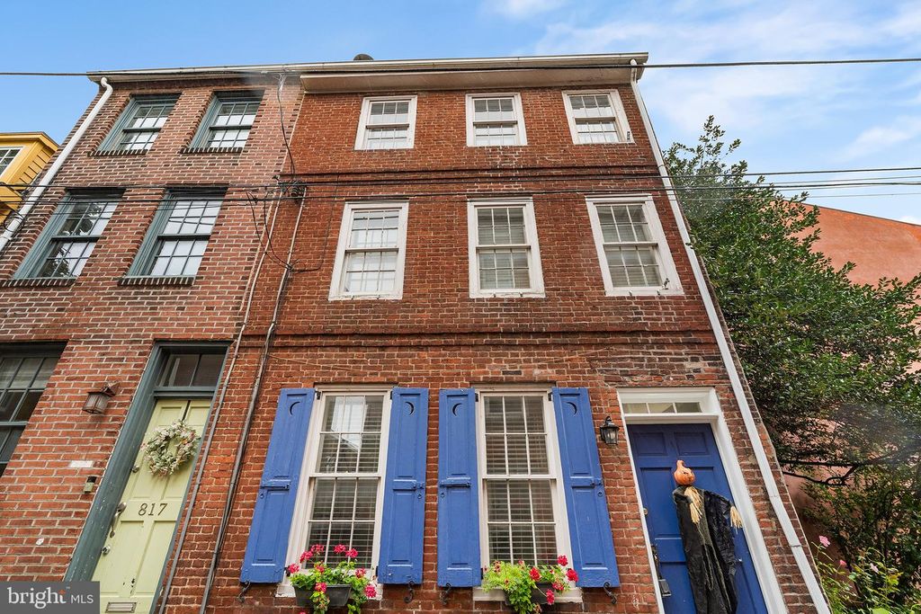 819 S HANCOCK ST, PHILADELPHIA, PA 19147 — photo 2